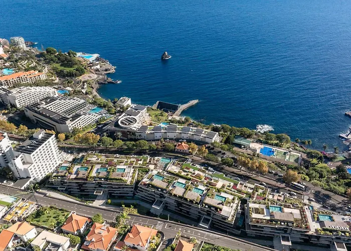 Savoy Monumentalis I By An Island 아파트 *